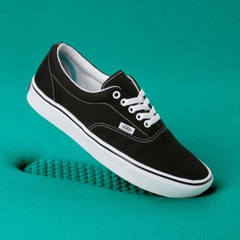 Női Vans Comfycush Era Tornacipő VA4153670 Fekete/Fehér